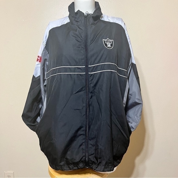 DUNBROOKE LAS VEGAS RAIDERS licensed NFL apparel Windbreaker Jacket XLarge NWT - Picture 1 of 15